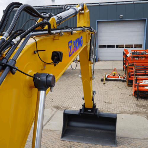 XCMG XE150E